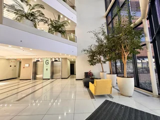 332 sqm Office to Let in Sandton