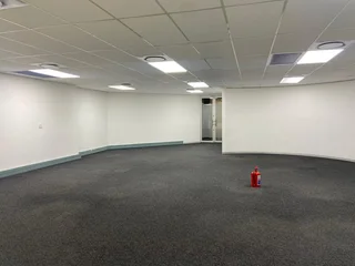 129 sqm Office To Let in Bryanston