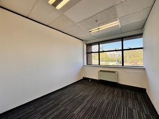 332 sqm Office to Let in Sandton