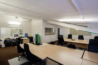 497m2 Office for rental in Waverley Business Park, Observatory