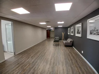 571 sqm Office to Let in Melrose Arch