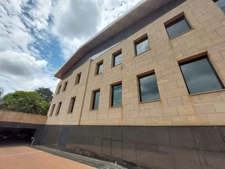 2000 sqm Office to Let in Bedfordview