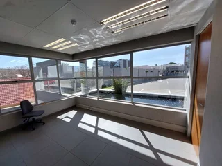 163 sqm Office to Let in Bedfordview