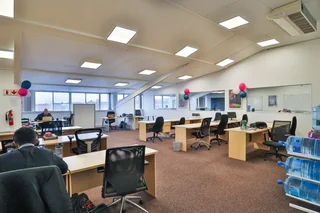 826m2 Opportunity in Waverley Business Park Mowbray