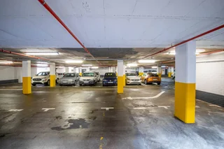 826m2 Opportunity in Waverley Business Park Mowbray