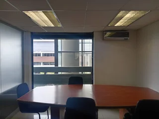 313m² Office to rent Rivonia