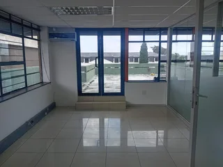 313m² Office to rent Rivonia