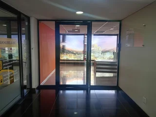 313m² Office to rent Rivonia