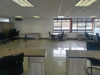 313m² Office to rent Rivonia