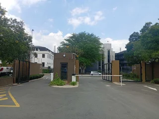 313m² Office to rent Rivonia