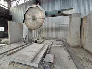 1,300m² Factory/Warehouse, ideal for Heavy-Duty Operations, Alrode