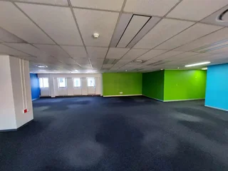 933 sqm Office to Let in Bedfordview