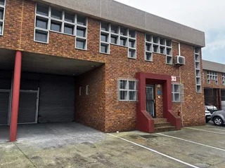 434m² Warehouse TO LET in a secure park in Montague Gardens