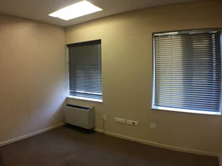 156 sqm Office to Let in Bedfordview