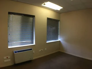 156 sqm Office to Let in Bedfordview