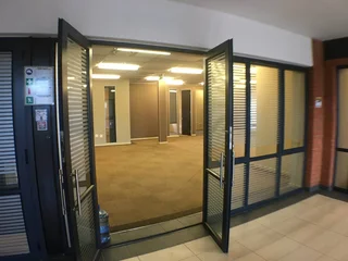156 sqm Office to Let in Bedfordview