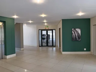 319m² Office to rent Sunninghill
