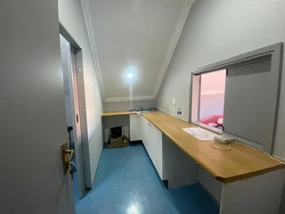 50 sqm Office To Let in Fourways