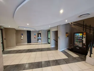 389 sqm Office to Let in Bedfordview