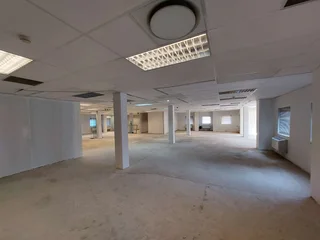389 sqm Office to Let in Bedfordview