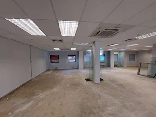 389 sqm Office to Let in Bedfordview