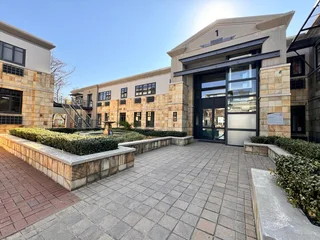 370 sqm Office to Let in Sandton
