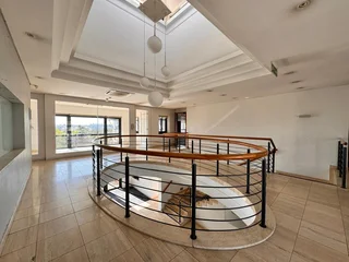 370 sqm Office to Let in Sandton