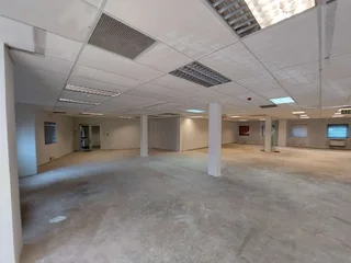 389 sqm Office to Let in Bedfordview