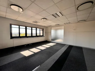 370 sqm Office to Let in Sandton