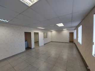 2nd Floor Office To Let in Bedford Centre