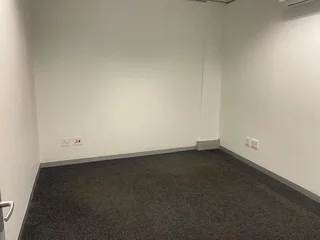 310 sqm Office To Let in Bryanston