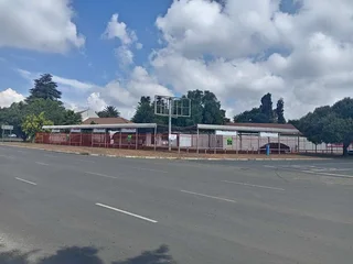 796m² Industrial property to rent, Eastleigh