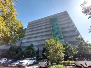 119 sqm Office to let in Bedfordview