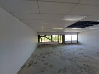 119 sqm Office to let in Bedfordview