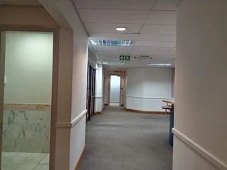 597m² Office to rent Rivonia