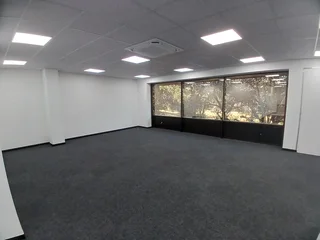 162 sqm Office to Let in Bedfordview