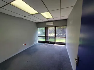 283 sqm Office to Let in Bedfordview
