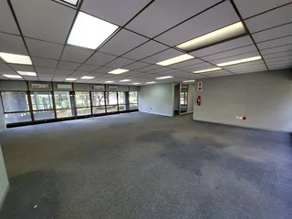 283 sqm Office to Let in Bedfordview
