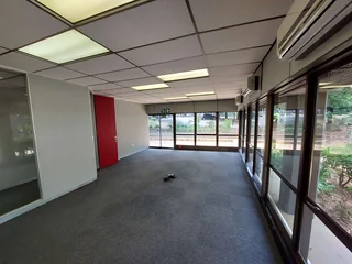 283 sqm Office to Let in Bedfordview