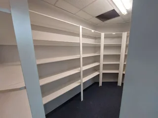 3722 sqm Office to Let in Bedfordview