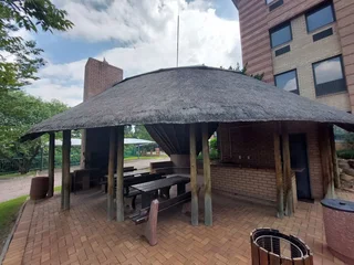 3722 sqm Office to Let in Bedfordview