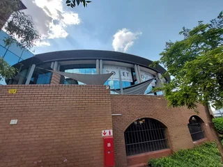 3722 sqm Office to Let in Bedfordview