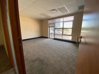 Modern Office Space to Rent , Illovo, Johannesburg