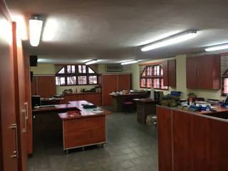 20 000m2 Industrial Yard with 500m2 Warehouse, 300m2 offices and 1000m2 Shed