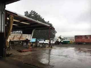 20 000m2 Industrial Yard with 500m2 Warehouse, 300m2 offices and 1000m2 Shed