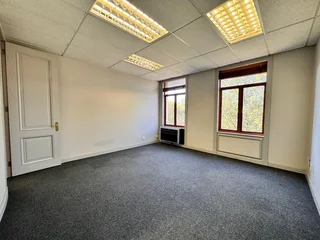254 sqm Office to Let in Sandton
