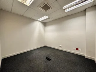 254 sqm Office to Let in Sandton