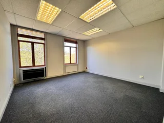 254 sqm Office to Let in Sandton