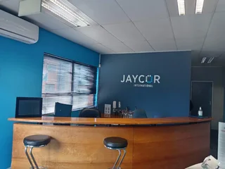 675m² Warehouse to rent Linbro Park