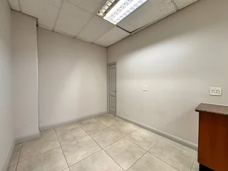 254 sqm Office to Let in Sandton